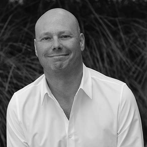 Mehmonxonada lesbian porno Yetuk ayollar orgiya porno